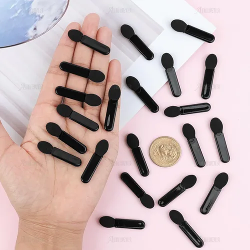 Vista 4 de AUEAR, Paquete de 50 pinceles desechables para sombra de ojos, aplicadores de esponja ovalada con punta ovalada, brocha de doble cara, herramienta