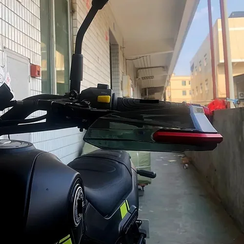 Vista 3 de M para Suzuki V Strom 650 V-Strom 650 Vstrom 1000 1050/xt DL1000 DL650 Protector de mano protector de mano protector de parabrisas Y (color : negro)