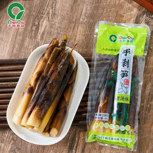 Vista 7 de Brotes de bambú pelados a mano 8.11 oz/paquete, brotes de bambú crujiente de pimienta en escabeche, aperitivo chino picante, brotes de bambú