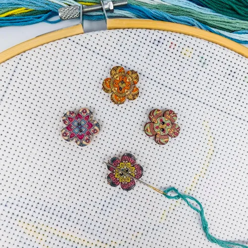 4 piezas retro pintadas pequeñas flores agujas, soporte magnético para punto de cruz, accesorios de costura y bordado, aguja magnética niñera