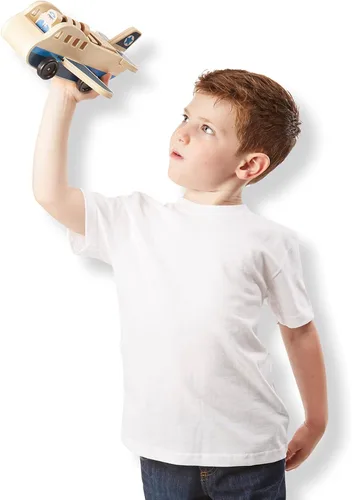 Vista 3 de Melissa & Doug Juego de avión de madera con 4 figuras de juego y 4 maletas