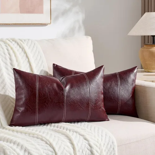 Fancy Homi - Paquete de 2 fundas de almohada decorativas de lumbar largo color burdeos de cuero sintético para sofá cama al aire libre, decoración