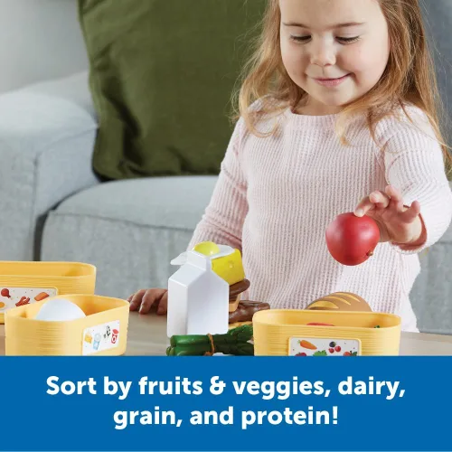 Vista 2 de Learning Resources New Sprouts Pick 'n' Sort Food Groups - Tienda de comestibles Accesorios de cocina para juegos de simulación, a partir de 18