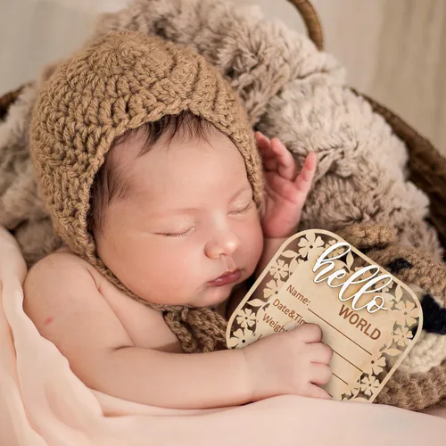 Vista 5 de Letrero de anuncio de madera con texto en inglés «Hello World» para recién nacido, letrero de anuncio de nacimiento de bebé, letrero de anuncio