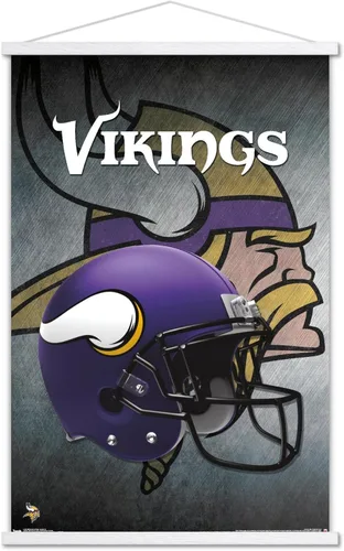 Vista 20 de Trends International NFL Minnesota VIkings - Póster de pared con casco 16, 14.725 x 22.375 pulgadas, versión enmarcada de madera de granero
