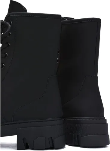 Vista 2 de Cape Robbin Chrisley Botas de combate para mujer, botas de plataforma con tacones gruesos de bloque, botas altas para mujer